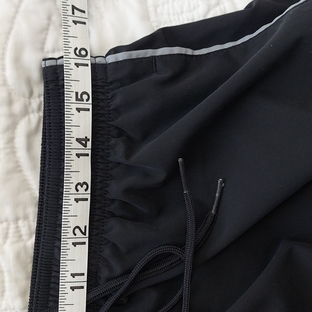 Reebok Men's 2 Pc Burgundy, Black Jacket and Jogger Pants, Size XL, Like New - Picture 15 of 16